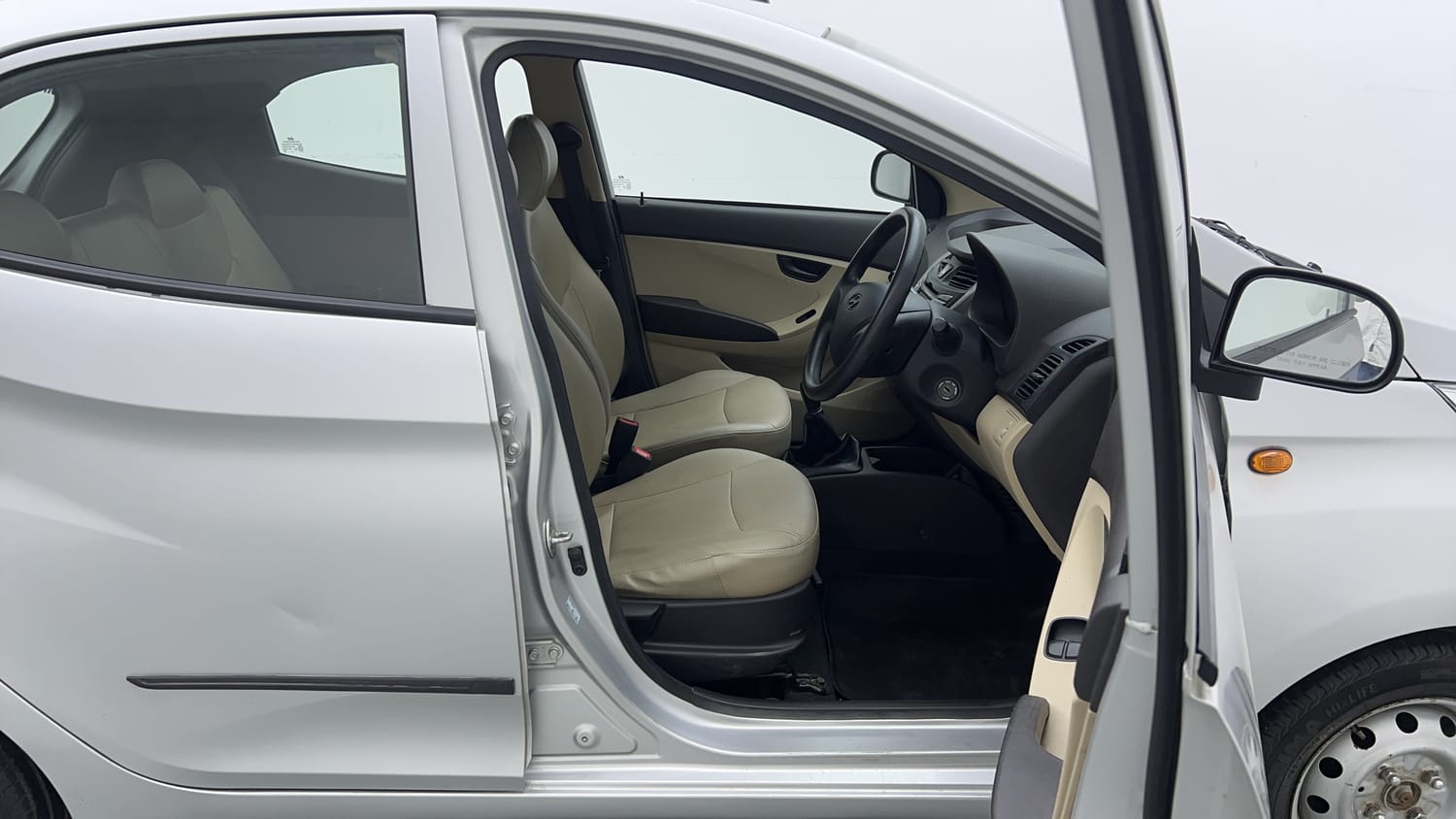 2017 Hyundai Eon Era +-17