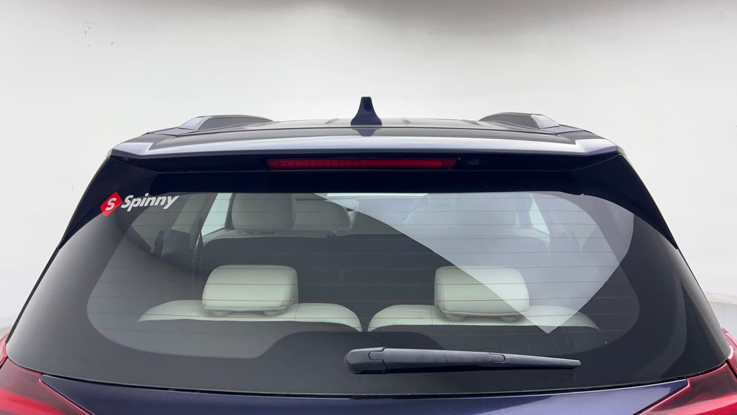 2024 Mahindra XUV700 AX7 Petrol AT 7 STR-9