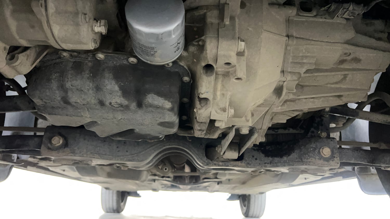 Used 2019 Volkswagen Ameo Comfortline 1.0L (P) Petrol Manual extra FRONT LEFT UNDERBODY VIEW