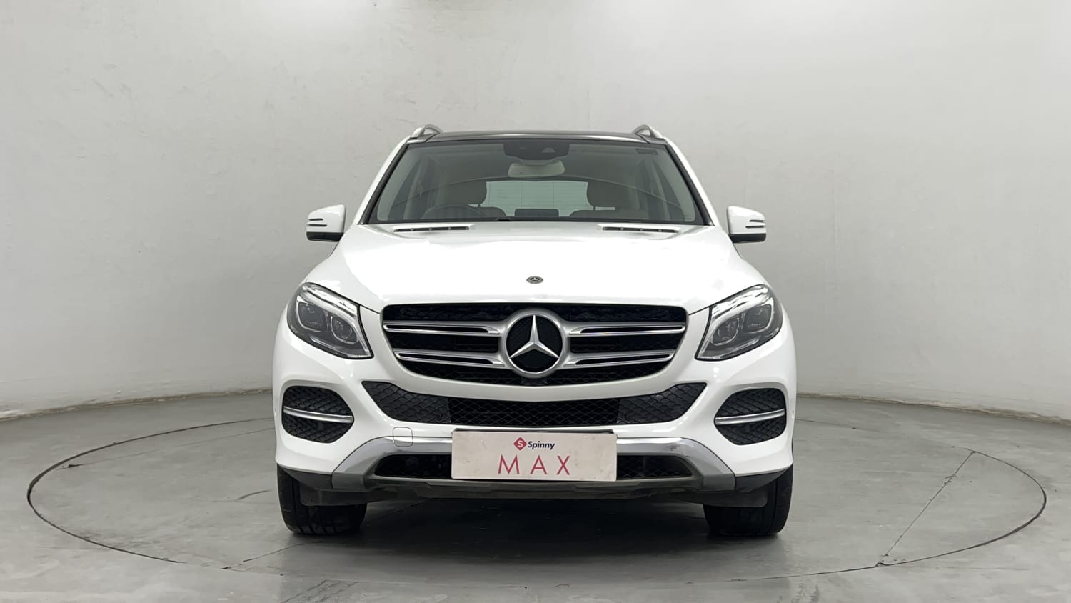 Used 2019 Mercedes-Benz GLE 250 d Diesel Automatic exterior FRONT VIEW