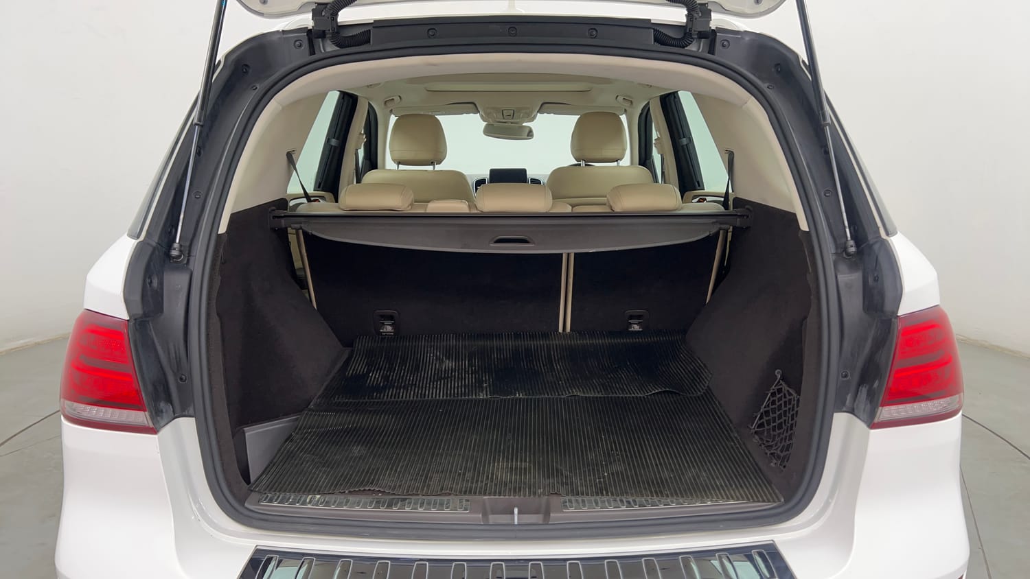 Used 2019 Mercedes-Benz GLE 250 d Diesel Automatic interior DICKY INSIDE VIEW