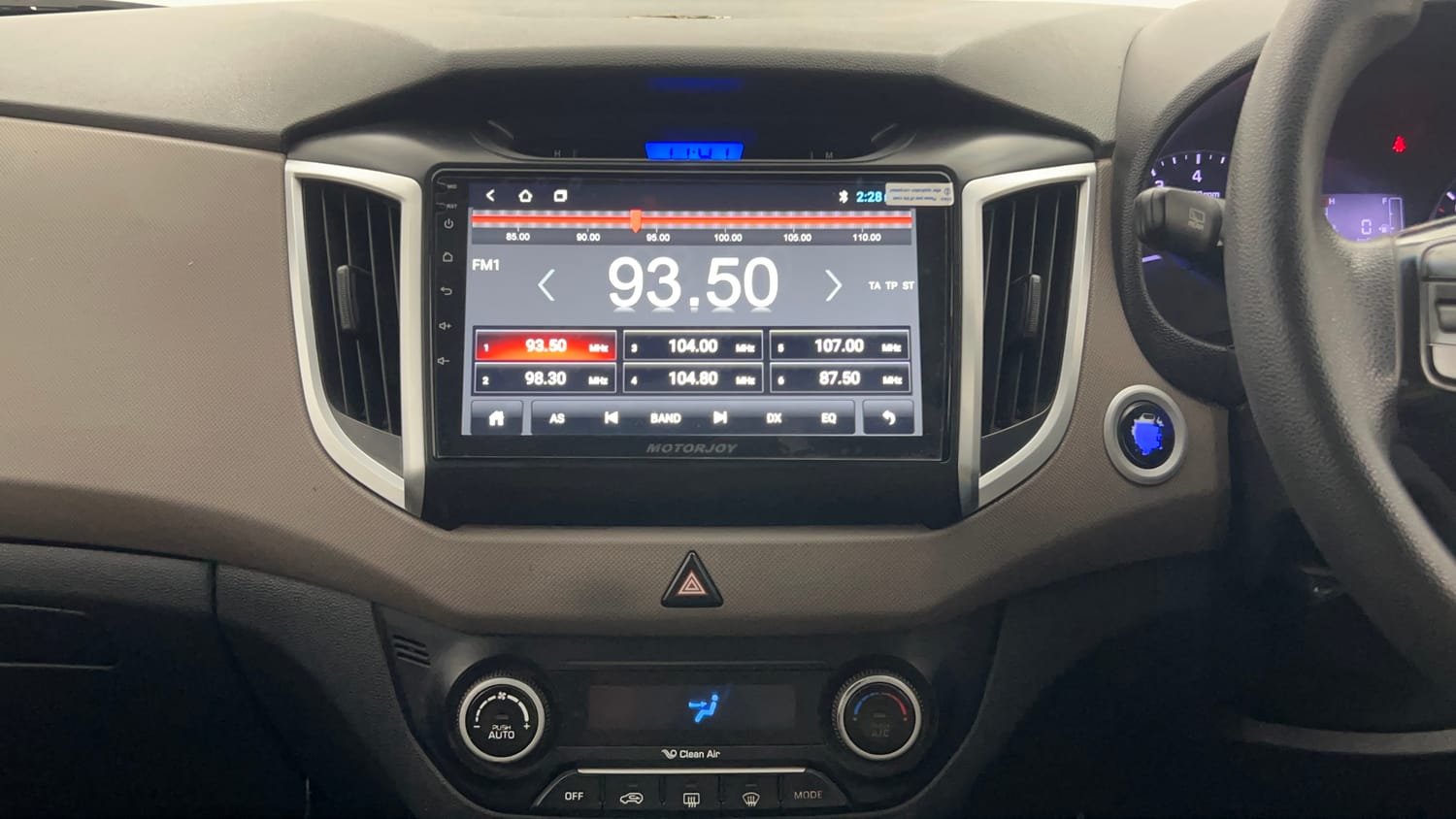Used 2017 Hyundai Creta 1.6 SX Plus Petrol Petrol Manual interior MUSIC SYSTEM & AC CONTROL VIEW