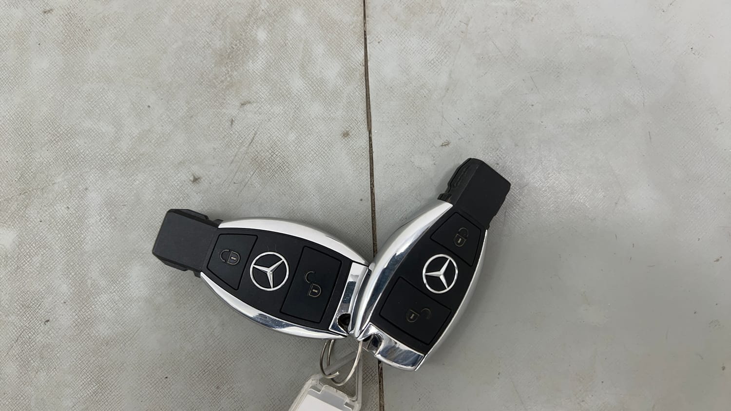 Used 2019 Mercedes-Benz GLE 250 d Diesel Automatic extra CAR KEY VIEW