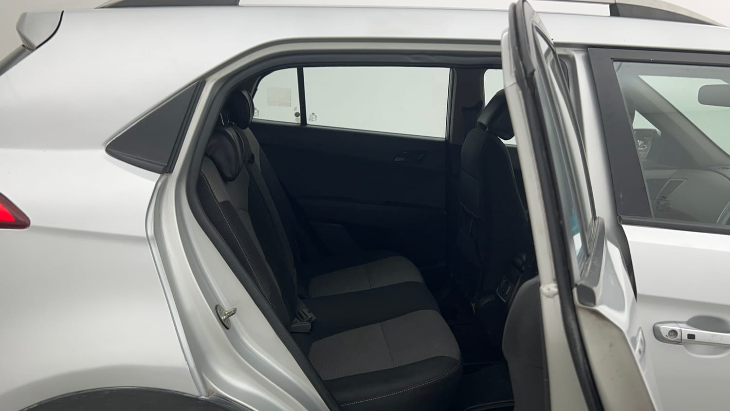 Used 2017 Hyundai Creta 1.6 SX Plus Petrol Petrol Manual interior RIGHT SIDE REAR DOOR CABIN VIEW