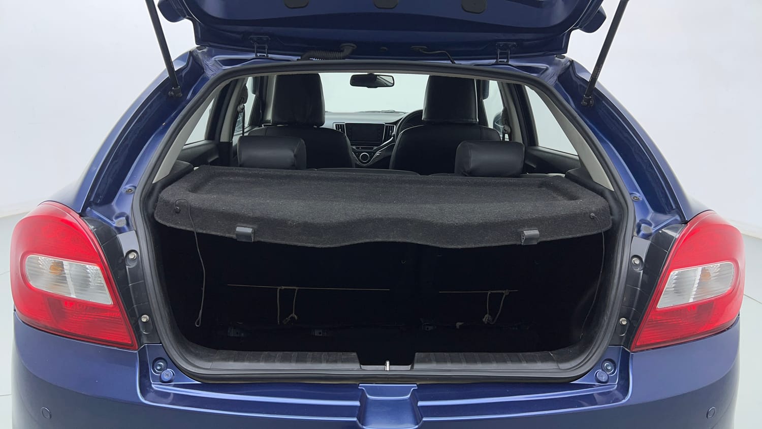 Used 2020 Maruti Suzuki Baleno Zeta Petrol Manual interior DICKY INSIDE VIEW