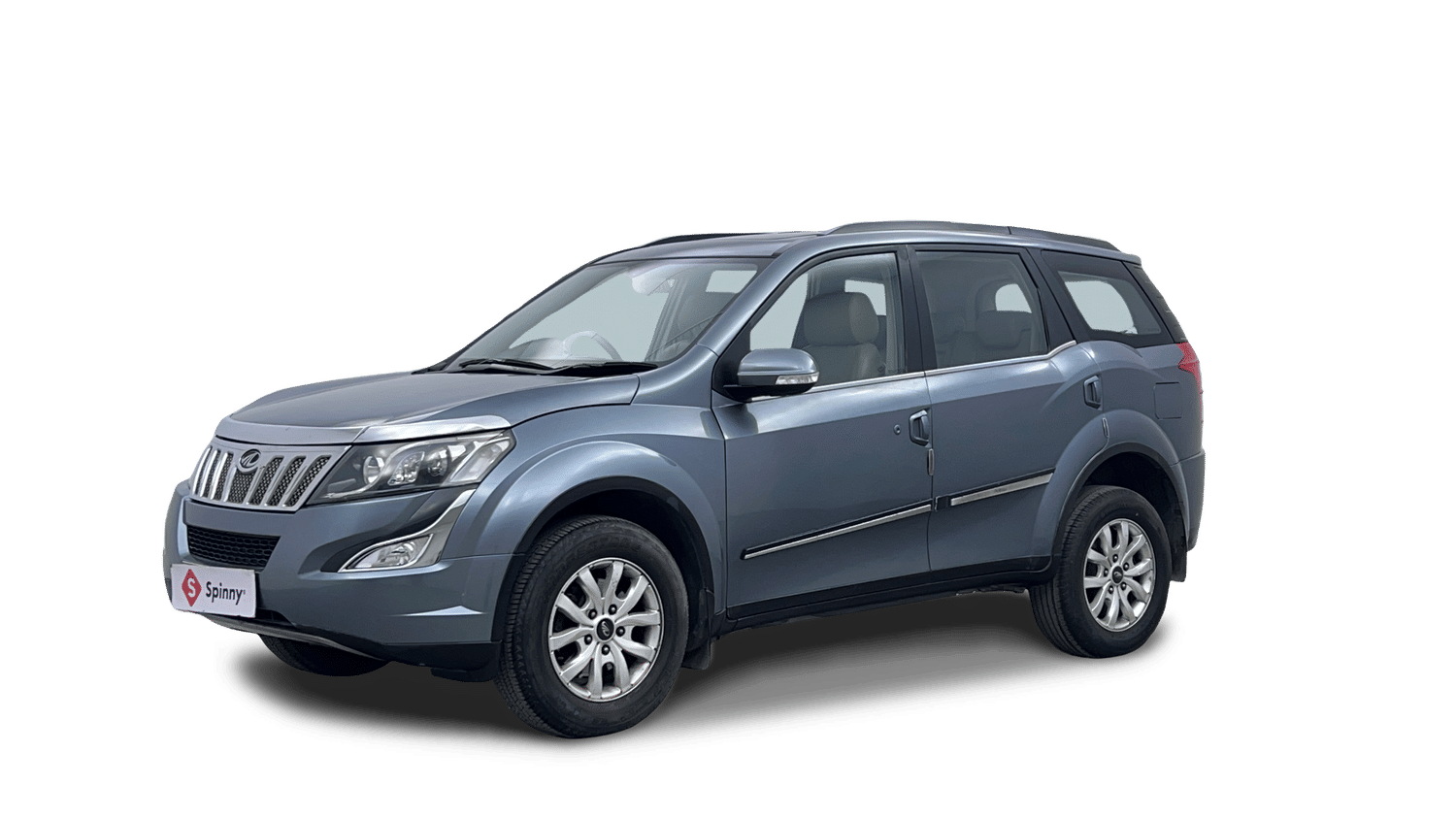 Used 2016 Mahindra XUV500 W10 Diesel Manual Image