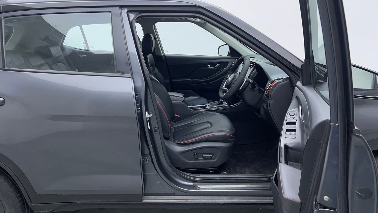 Used 2023 Hyundai Creta SX (O) 1.5 Diesel Automatic knight Diesel Automatic interior RIGHT SIDE FRONT DOOR CABIN VIEW