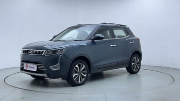 Used 2020 Mahindra XUV 300 W8 (O) 1.5 Diesel AMT Diesel Automatic Image