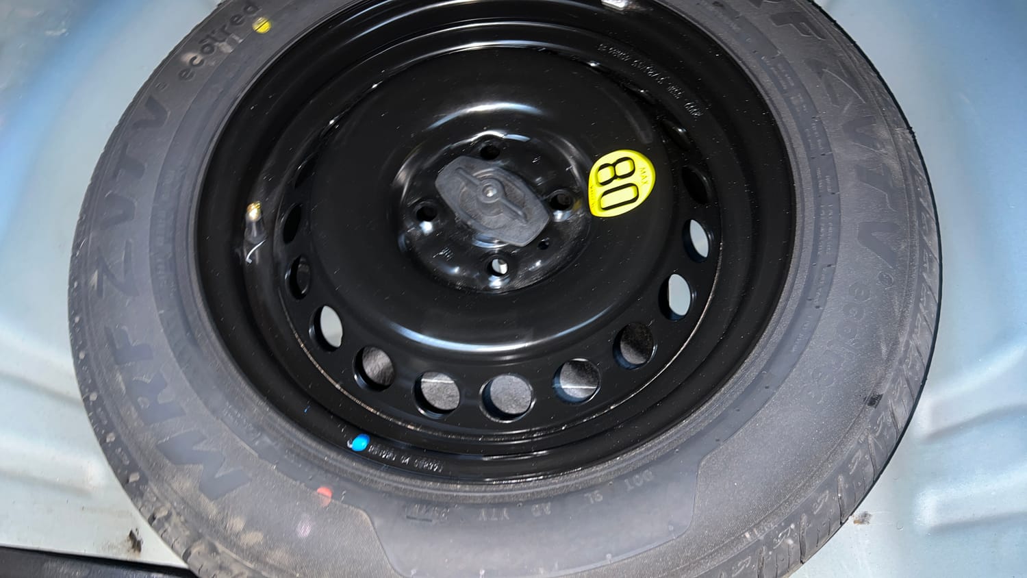 Used 2020 Maruti Suzuki Baleno Zeta Petrol Manual tyres SPARE TYRE VIEW