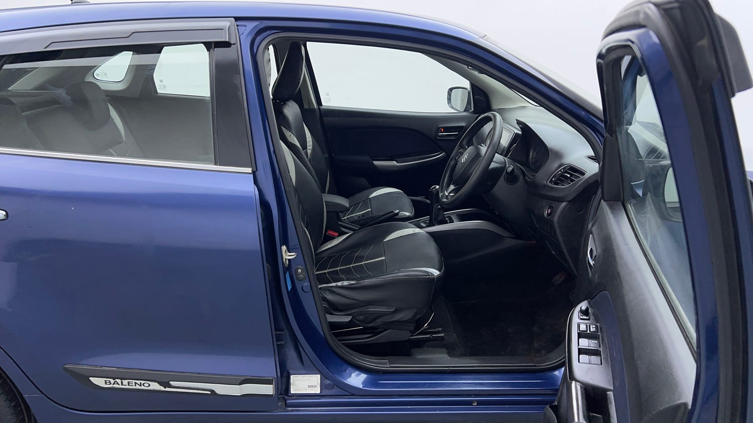 Used 2020 Maruti Suzuki Baleno Zeta Petrol Manual interior RIGHT SIDE FRONT DOOR CABIN VIEW