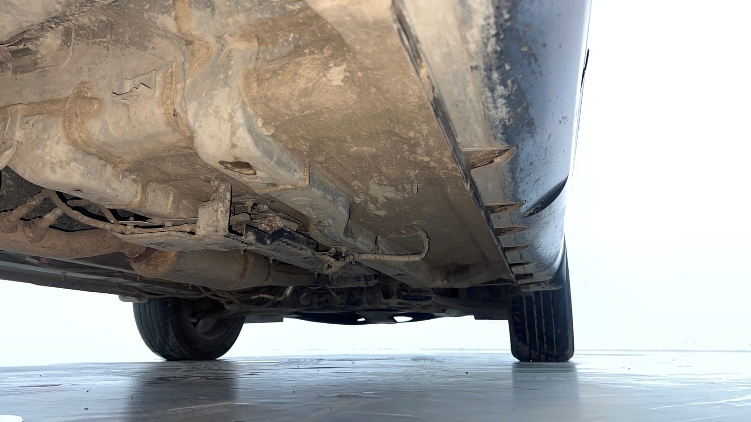Used 2023 Hyundai Creta SX (O) 1.5 Diesel Automatic knight Diesel Automatic extra REAR RIGHT UNDERBODY VIEW