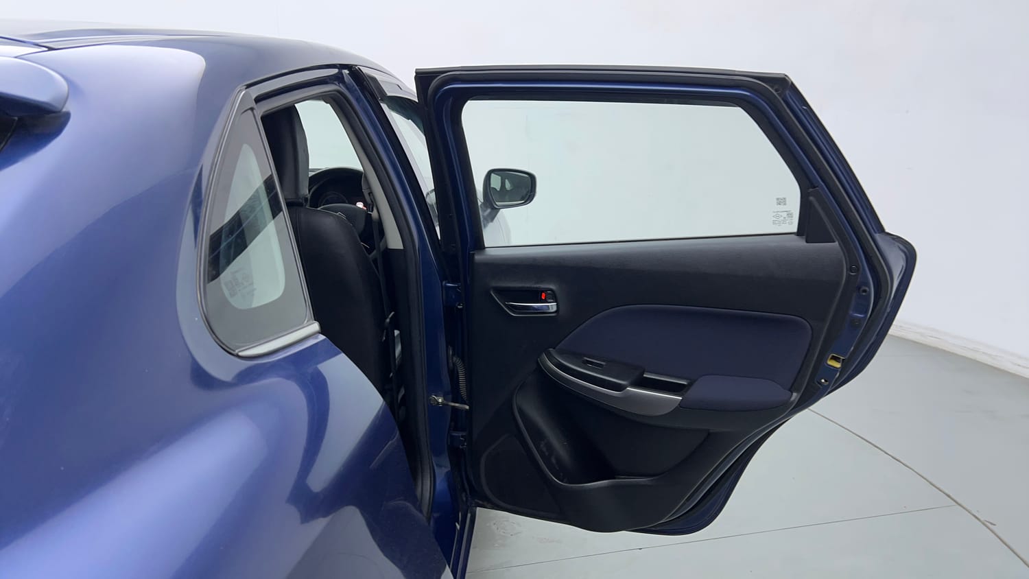Used 2020 Maruti Suzuki Baleno Zeta Petrol Manual interior RIGHT REAR DOOR OPEN VIEW