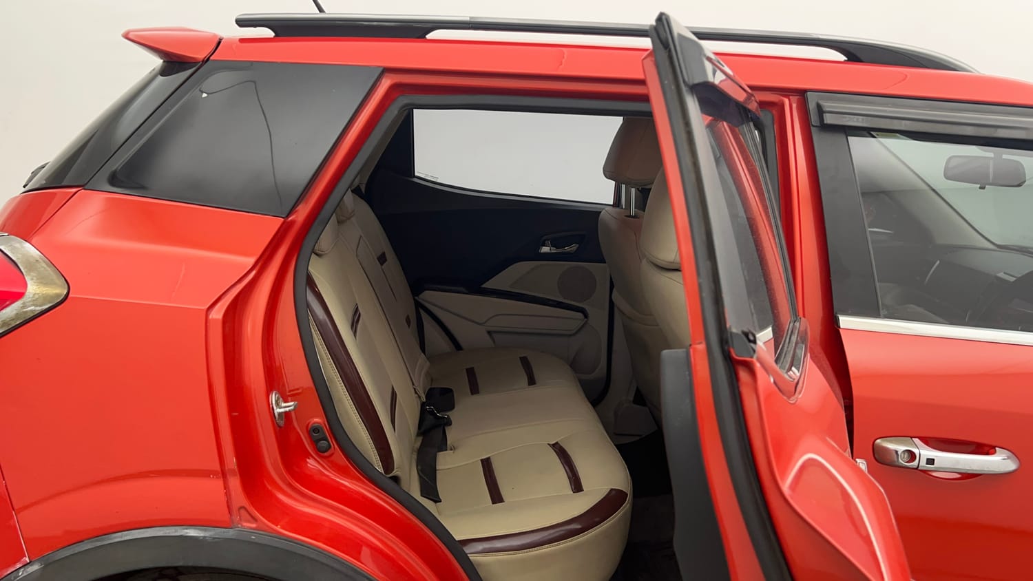 Used 2020 Mahindra XUV 300 W8 1.2 Petrol Petrol Manual interior RIGHT SIDE REAR DOOR CABIN VIEW