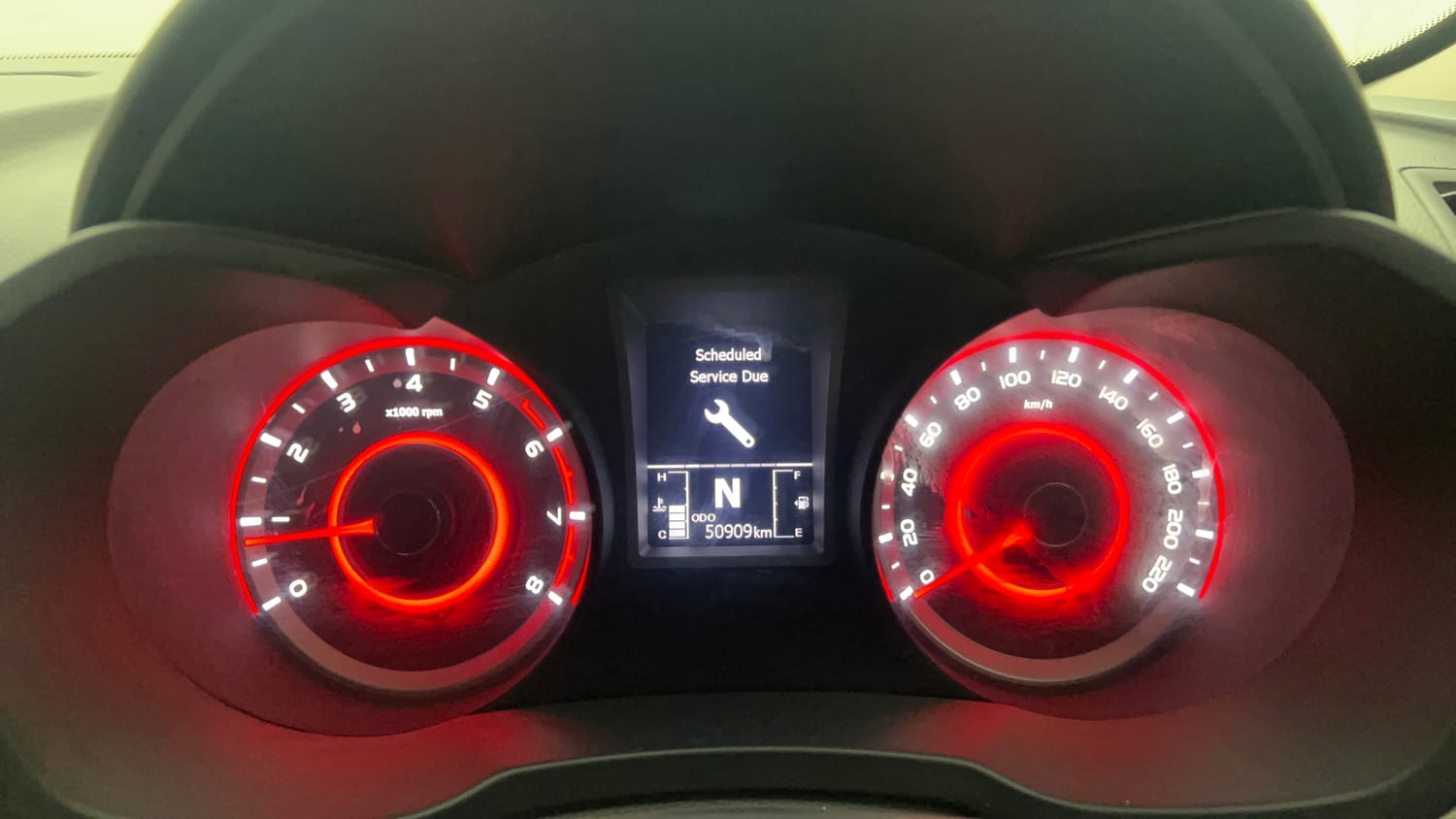 Used 2020 Mahindra XUV 300 W8 1.2 Petrol Petrol Manual interior CLUSTERMETER VIEW