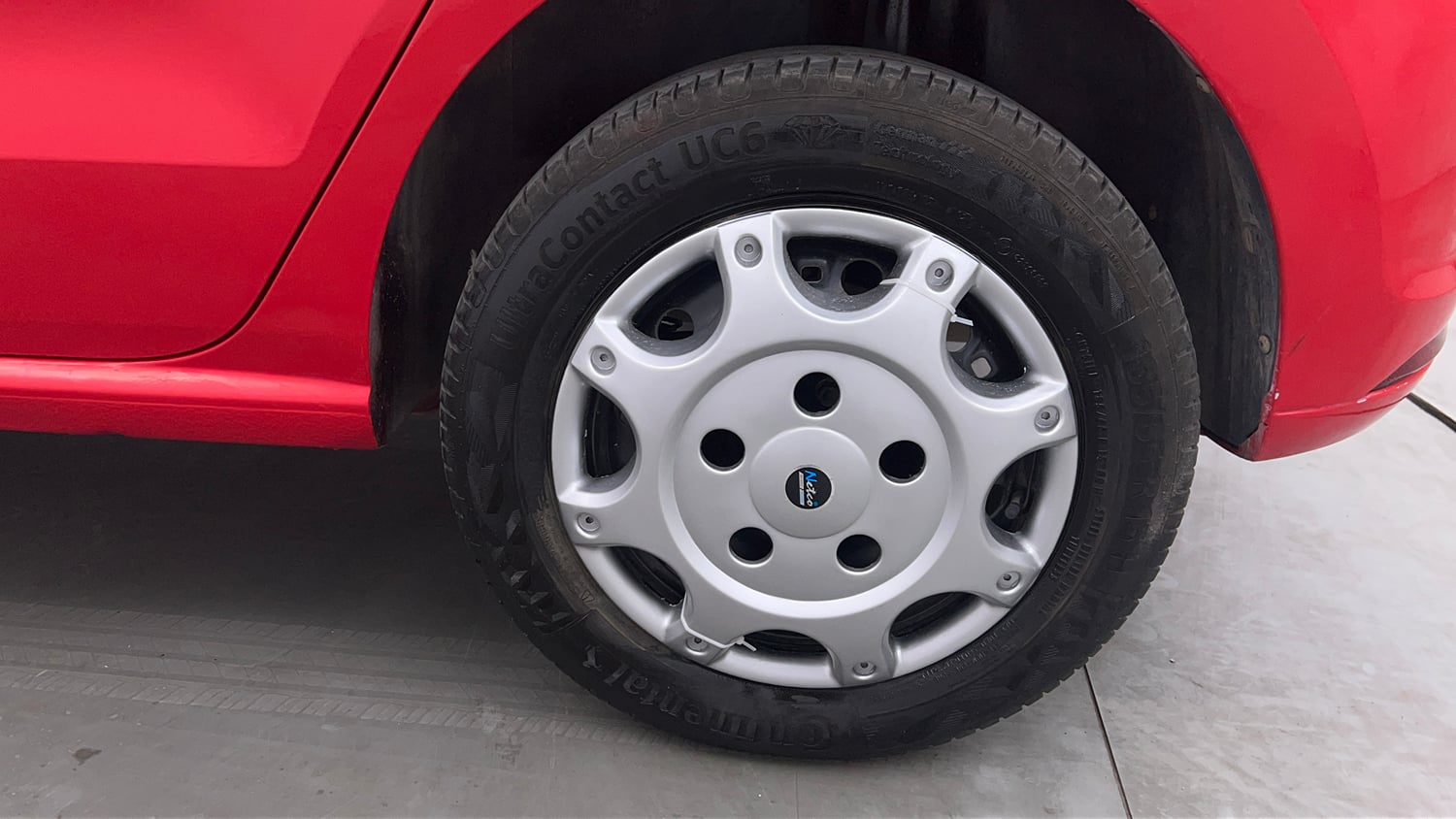 Used 2018 Volkswagen Polo Comfortline 1.5L (D) Diesel Manual tyres LEFT REAR TYRE RIM VIEW