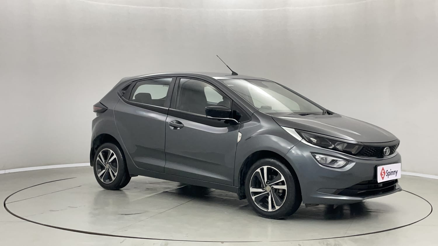 Used 2022 Tata Altroz XZ Plus Diesel Diesel Manual exterior RIGHT FRONT CORNER VIEW