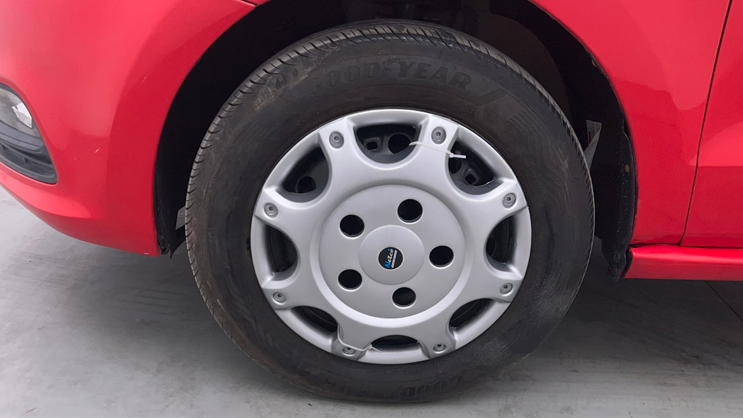 Used 2018 Volkswagen Polo Comfortline 1.5L (D) Diesel Manual tyres LEFT FRONT TYRE RIM VIEW