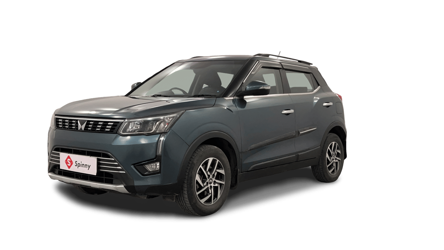 Used 2023 Mahindra XUV 300 W8 (O) 1.2 Petrol AMT Petrol Automatic Image