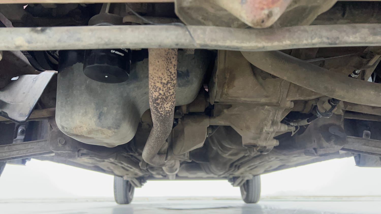 Used 2016 Maruti Suzuki Alto 800 LXi Petrol Manual extra FRONT LEFT UNDERBODY VIEW