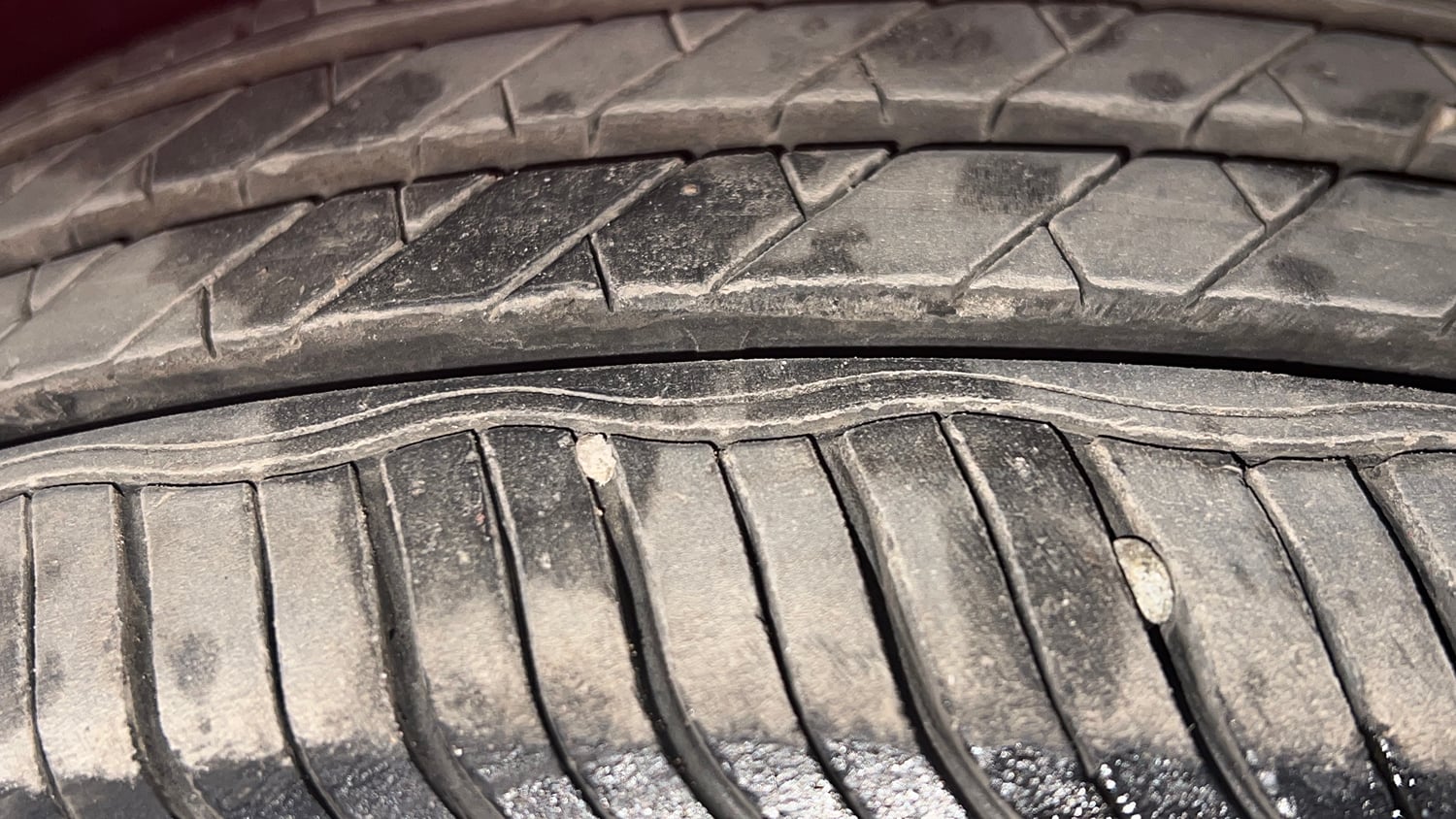 Used 2018 Volkswagen Polo Comfortline 1.5L (D) Diesel Manual tyres LEFT FRONT TYRE TREAD VIEW