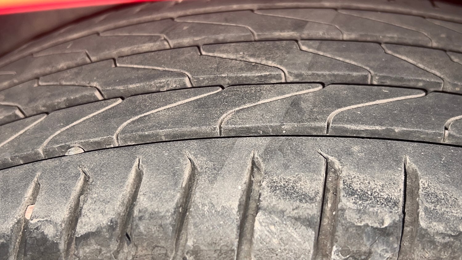 Used 2018 Volkswagen Polo Comfortline 1.5L (D) Diesel Manual tyres RIGHT REAR TYRE TREAD VIEW