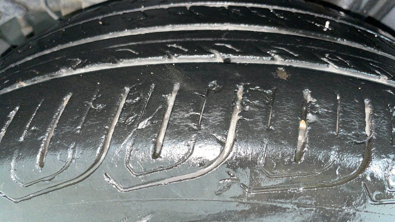 Used 2022 Tata Altroz XZ Plus Diesel Diesel Manual tyres LEFT REAR TYRE TREAD VIEW