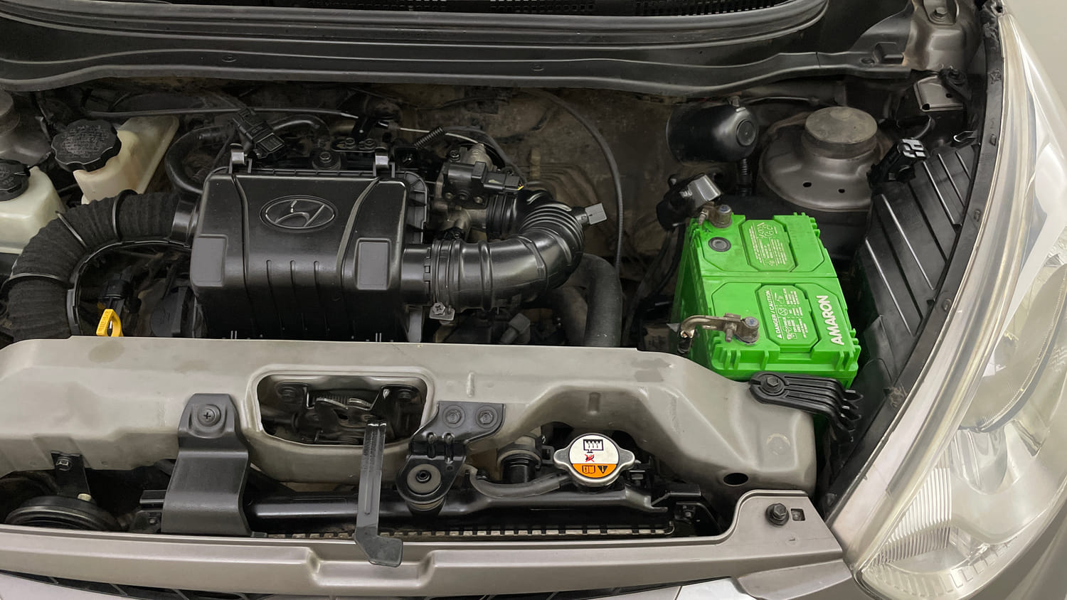 Used 2013 Hyundai Eon Magna Petrol Manual engine ENGINE LEFT SIDE VIEW