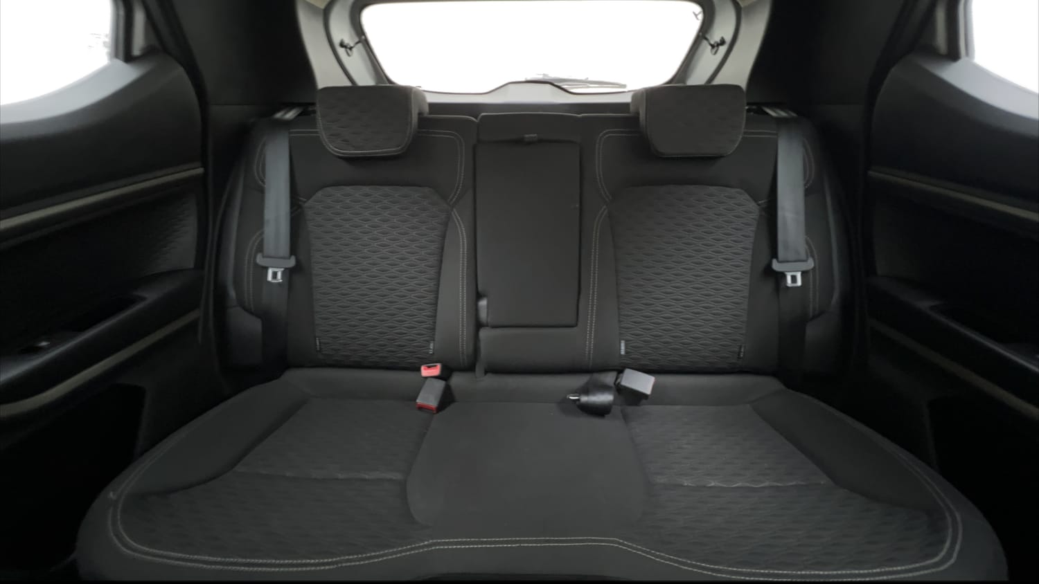 Used 2021 Renault Kiger RXZ 1.0 Turbo MT Petrol Manual interior REAR SEAT CONDITION VIEW