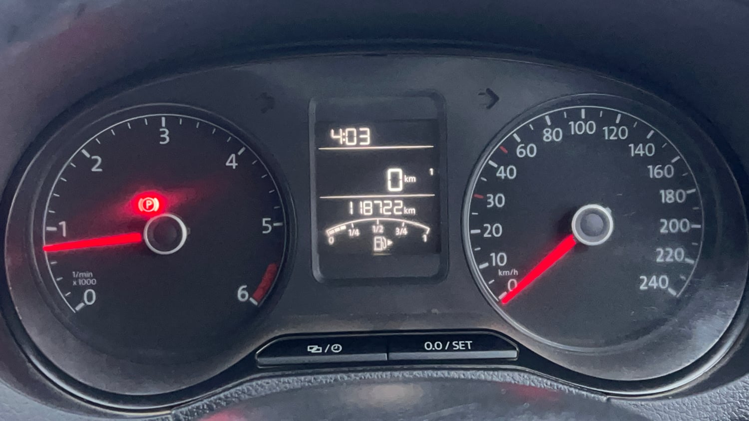 Used 2018 Volkswagen Polo Comfortline 1.5L (D) Diesel Manual interior CLUSTERMETER VIEW