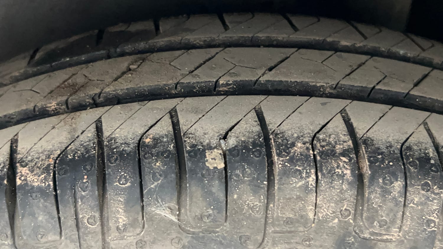Used 2012 Maruti Suzuki Swift VXi Petrol Manual tyres LEFT REAR TYRE TREAD VIEW