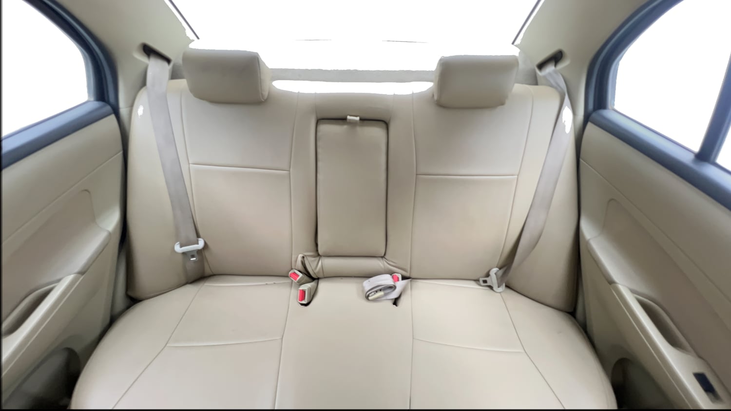 Used 2015 Maruti Suzuki Swift Dzire VXI Petrol Manual interior REAR SEAT CONDITION VIEW