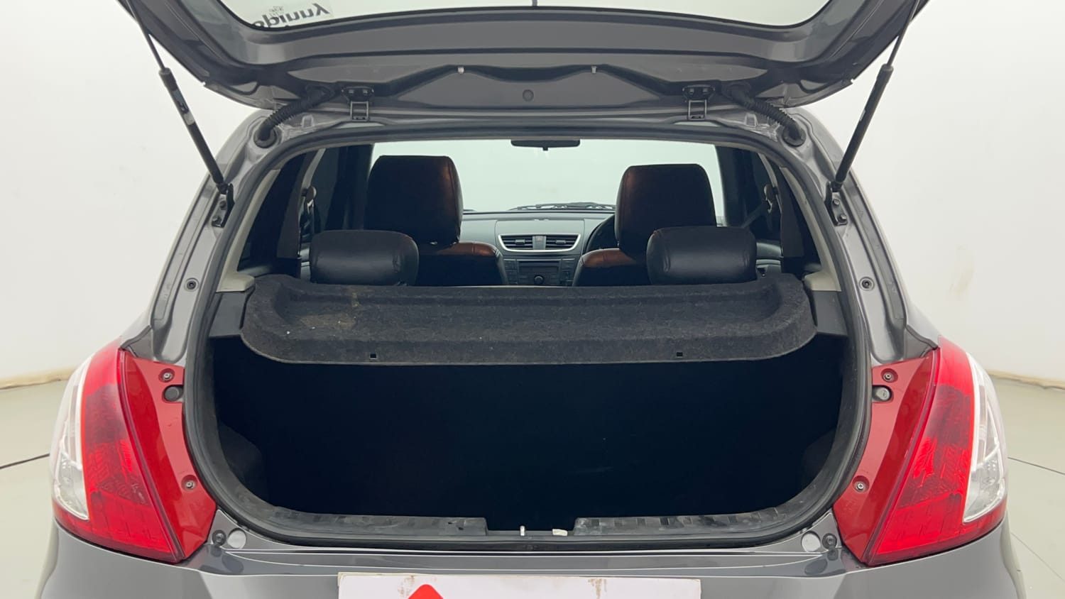 Used 2012 Maruti Suzuki Swift VXi Petrol Manual interior DICKY INSIDE VIEW