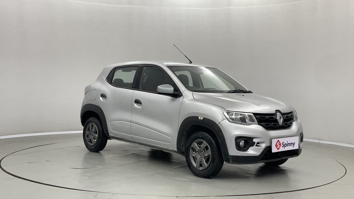 Used 2017 Renault Kwid 1.0 RXT Petrol Manual exterior RIGHT FRONT CORNER VIEW