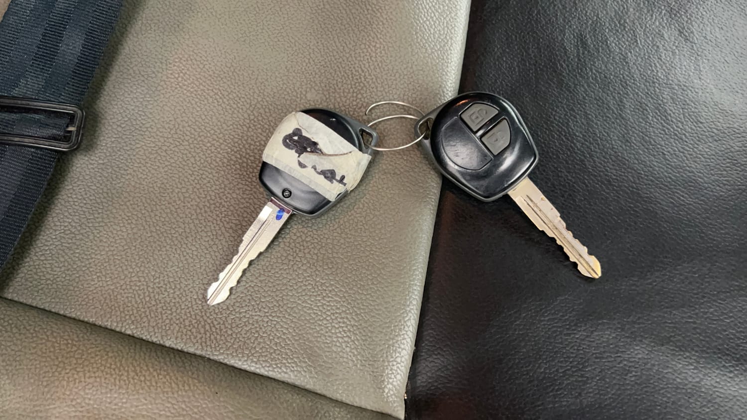 Used 2012 Maruti Suzuki Swift VXi Petrol Manual extra CAR KEY VIEW