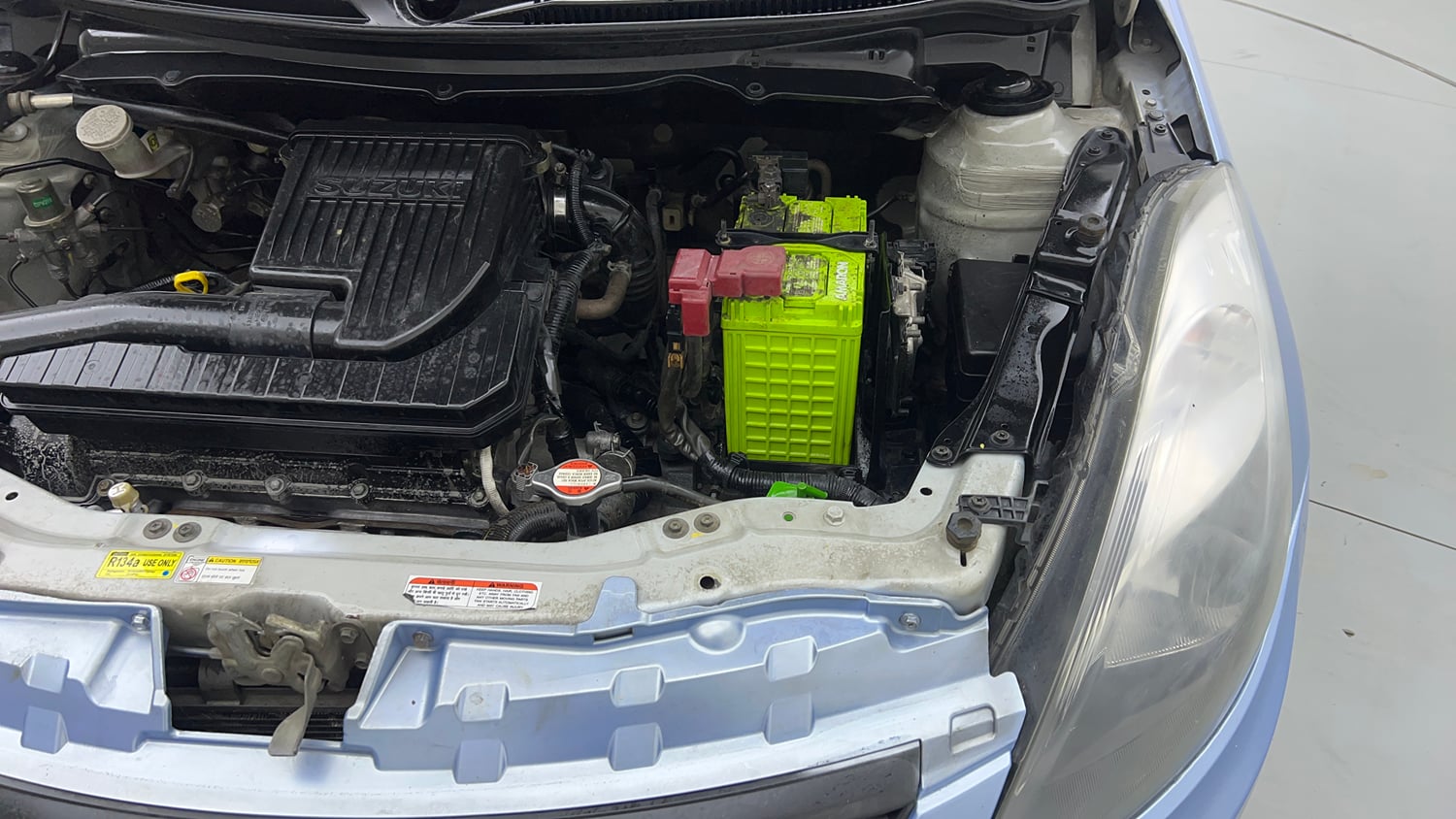 Used 2015 Maruti Suzuki Swift Dzire VXI Petrol Manual engine ENGINE LEFT SIDE VIEW