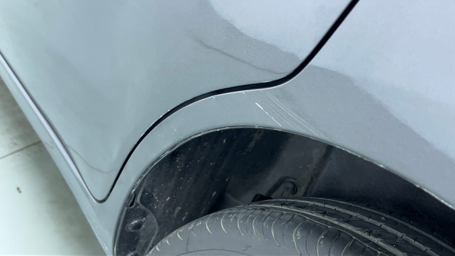 Used 2016 Maruti Suzuki Ertiga VXI AT Petrol Automatic dents MINOR DENT