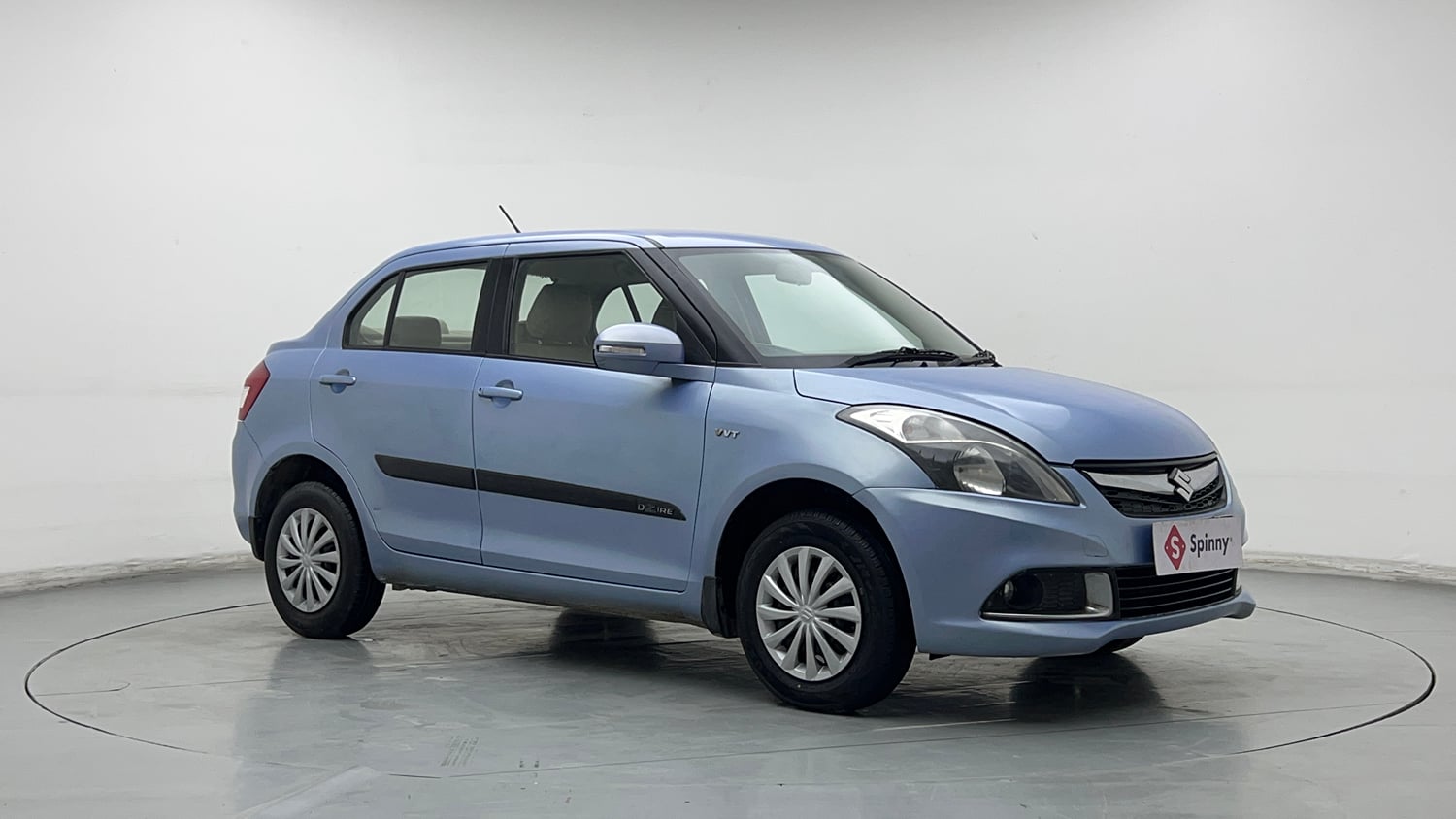 Used 2015 Maruti Suzuki Swift Dzire VXI Petrol Manual exterior RIGHT FRONT CORNER VIEW
