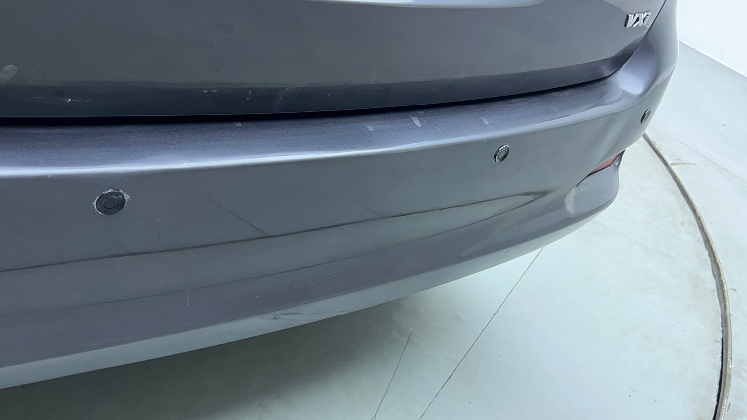 Used 2016 Maruti Suzuki Ertiga VXI AT Petrol Automatic top_features Parking sensors