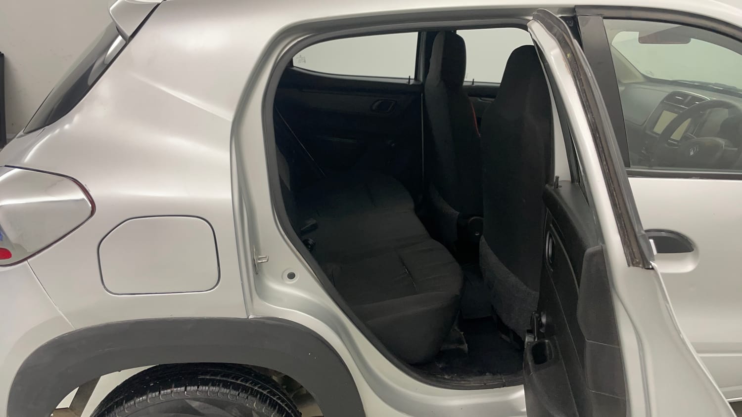 Used 2017 Renault Kwid 1.0 RXT Petrol Manual interior RIGHT SIDE REAR DOOR CABIN VIEW