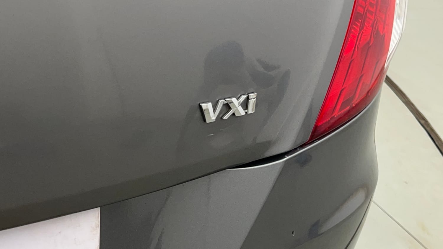 Used 2012 Maruti Suzuki Swift VXi Petrol Manual dents MINOR DENT