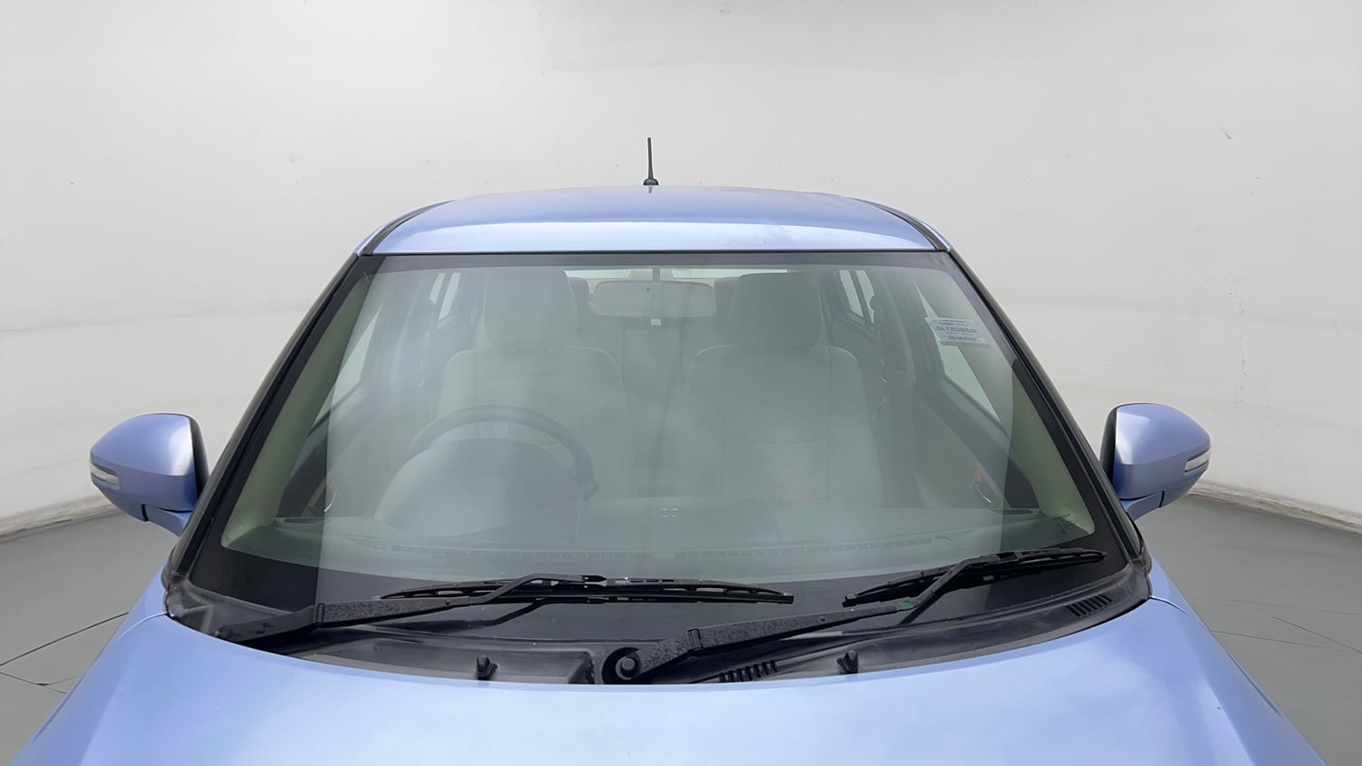 Used 2015 Maruti Suzuki Swift Dzire VXI Petrol Manual exterior FRONT WINDSHIELD VIEW