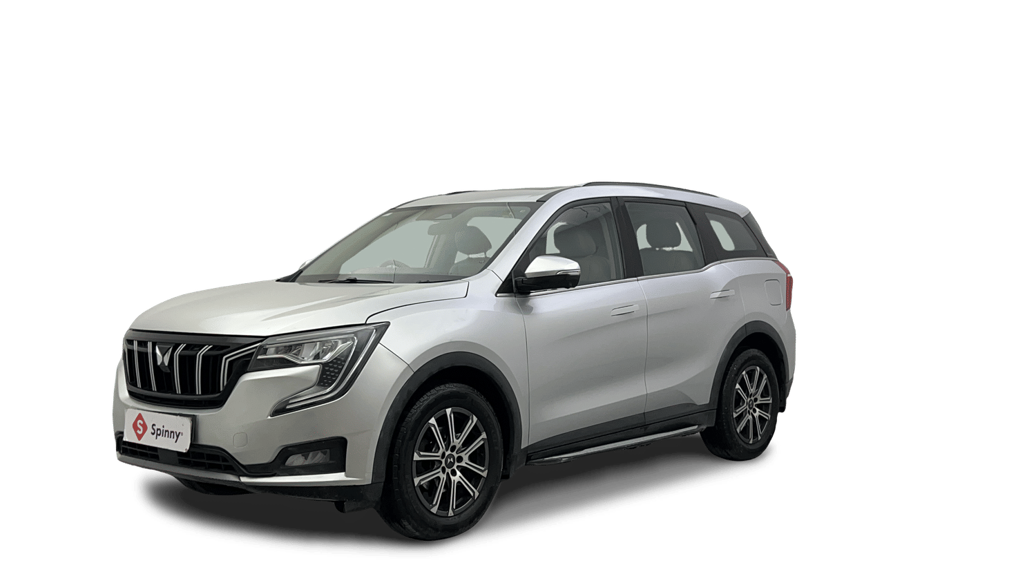 Used 2023 Mahindra XUV700 AX 7 Petrol AT Luxury Pack 7 STR Petrol Automatic Image