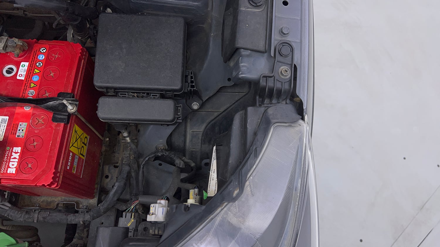 Used 2022 Maruti Suzuki XL6 Alpha Plus AT Petrol Petrol Automatic engine ENGINE LEFT SIDE VIEW