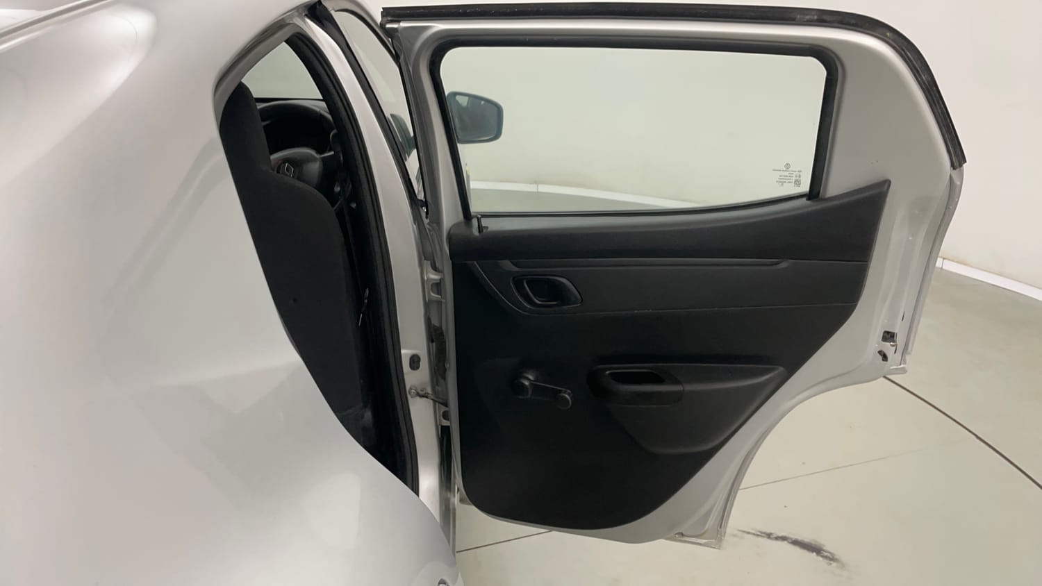 Used 2017 Renault Kwid 1.0 RXT Petrol Manual interior RIGHT REAR DOOR OPEN VIEW