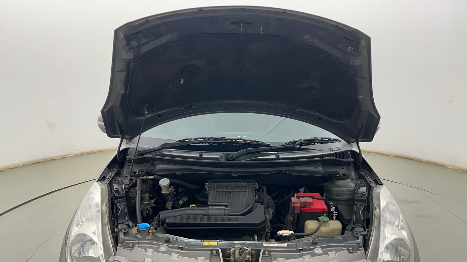 Used 2012 Maruti Suzuki Swift VXi Petrol Manual engine ENGINE & BONNET OPEN FRONT VIEW