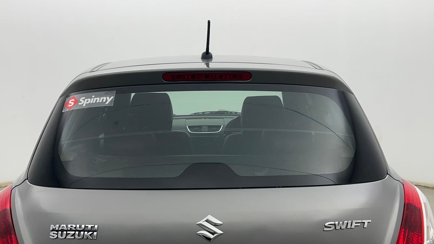 Used 2012 Maruti Suzuki Swift VXi Petrol Manual exterior BACK WINDSHIELD VIEW