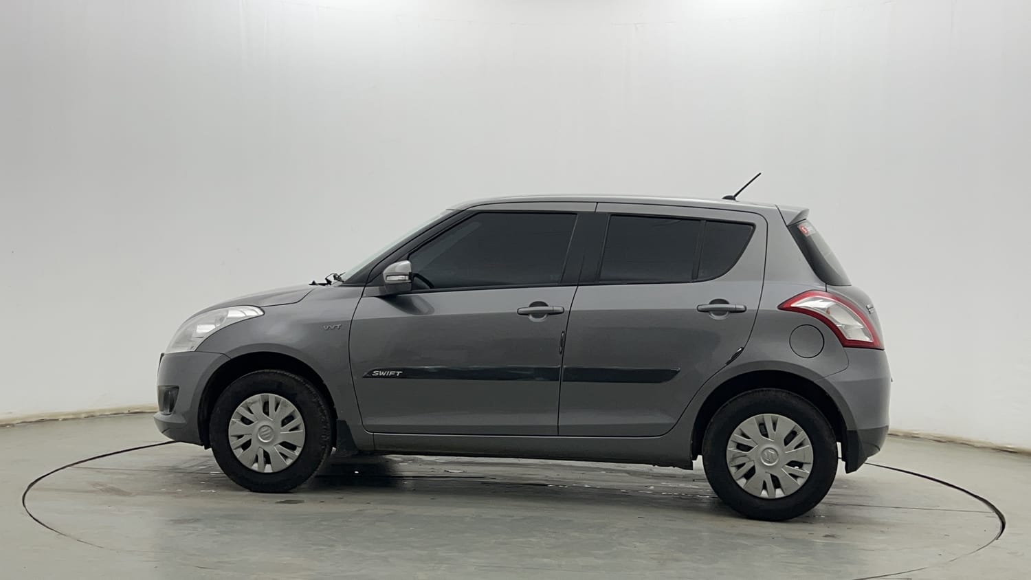 Used 2012 Maruti Suzuki Swift VXi Petrol Manual exterior LEFT SIDE VIEW