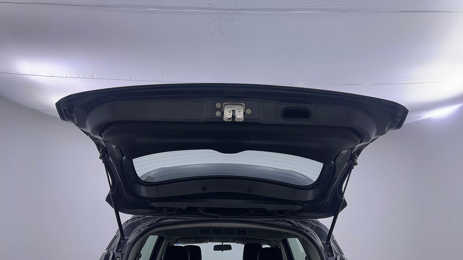 Used 2022 Maruti Suzuki XL6 Alpha Plus AT Petrol Petrol Automatic interior DICKY DOOR OPEN VIEW