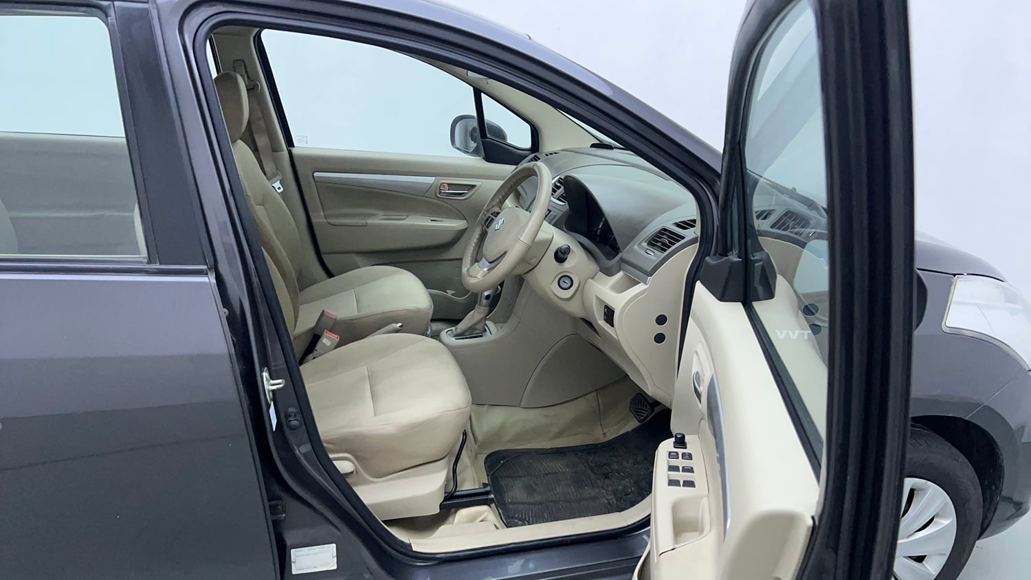 Used 2016 Maruti Suzuki Ertiga VXI AT Petrol Automatic interior RIGHT SIDE FRONT DOOR CABIN VIEW