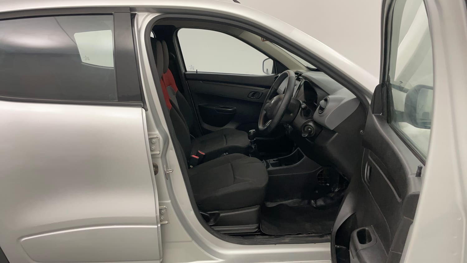 Used 2017 Renault Kwid 1.0 RXT Petrol Manual interior RIGHT SIDE FRONT DOOR CABIN VIEW